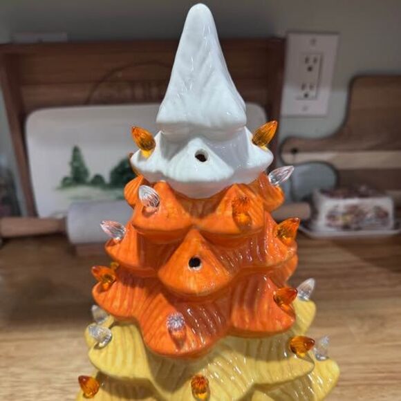 Vintage Candy Corn Trick or Treat Tree Ceramic - Picture 4 of 4